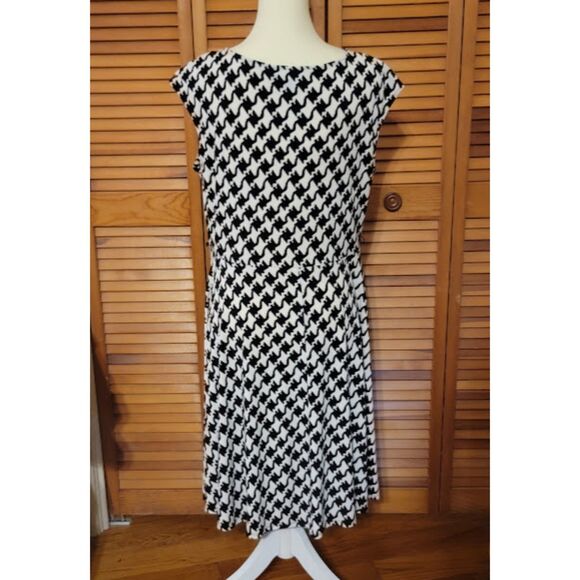 George Large 12-14 Houndstooth Dress - Picture 2 of 8